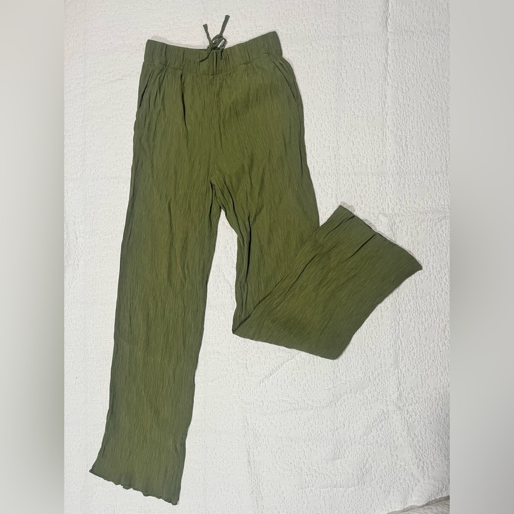 Abercrombie & Fitch
Size S Casual pants